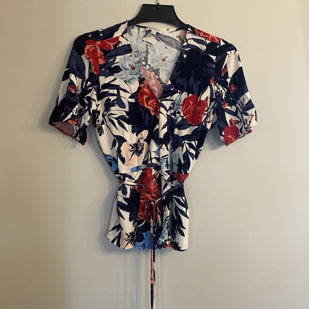 Lucky Brand Top Blouse Women's Sz Med Floral Multicolor Tie-String Short Sleeve
